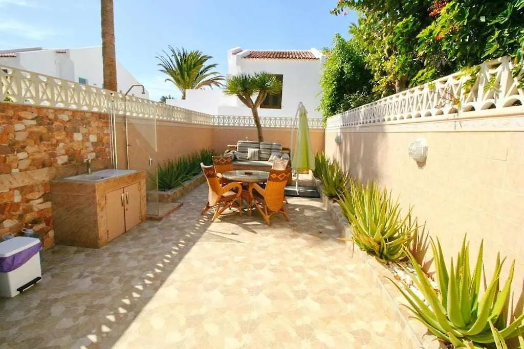 Parque Santiago 1 Villa114 Tenerife Rental & Sales location